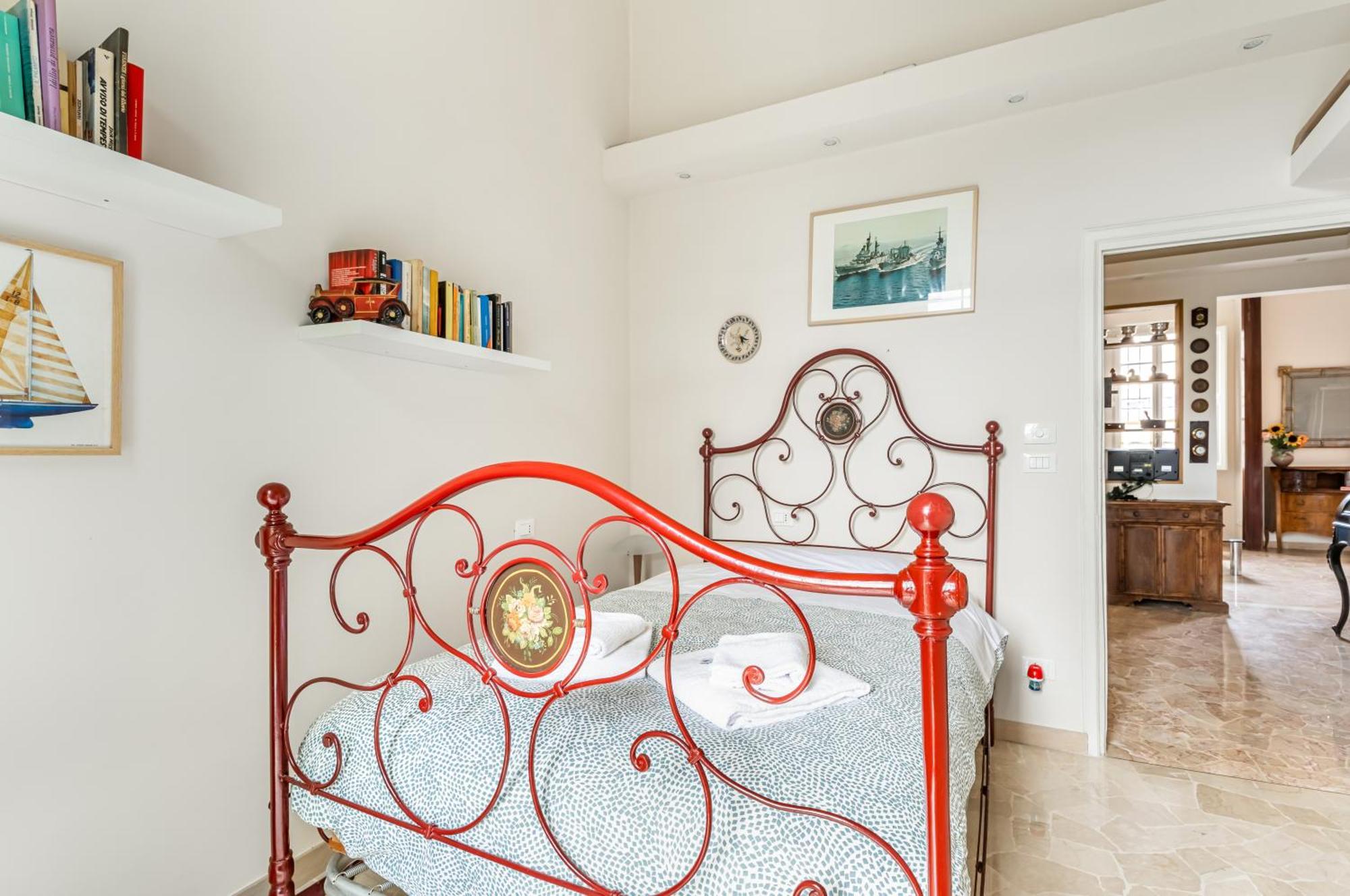 Bright Apartment With Private Garden And Balcony 佛罗伦萨 外观 照片
