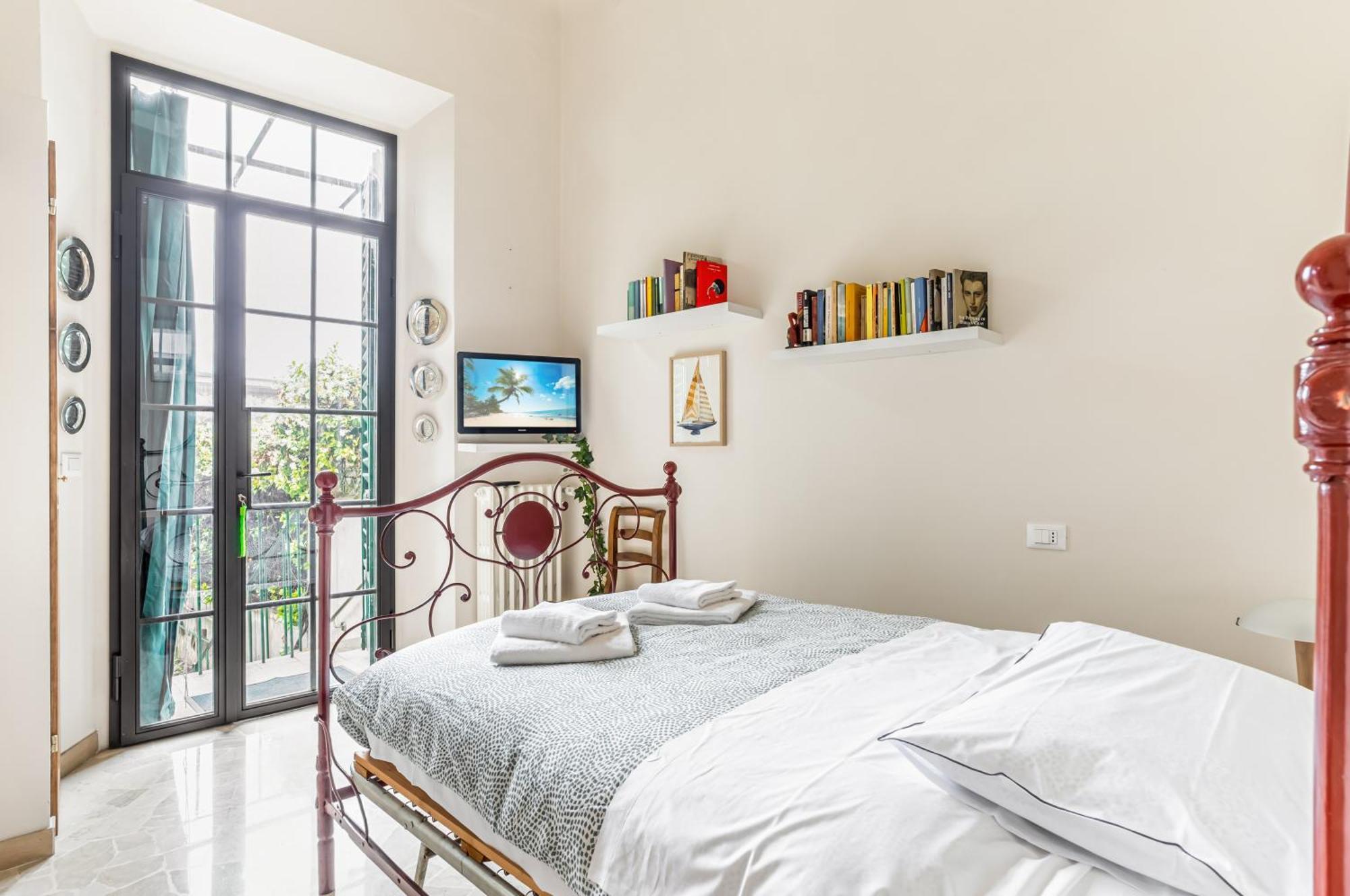 Bright Apartment With Private Garden And Balcony 佛罗伦萨 外观 照片
