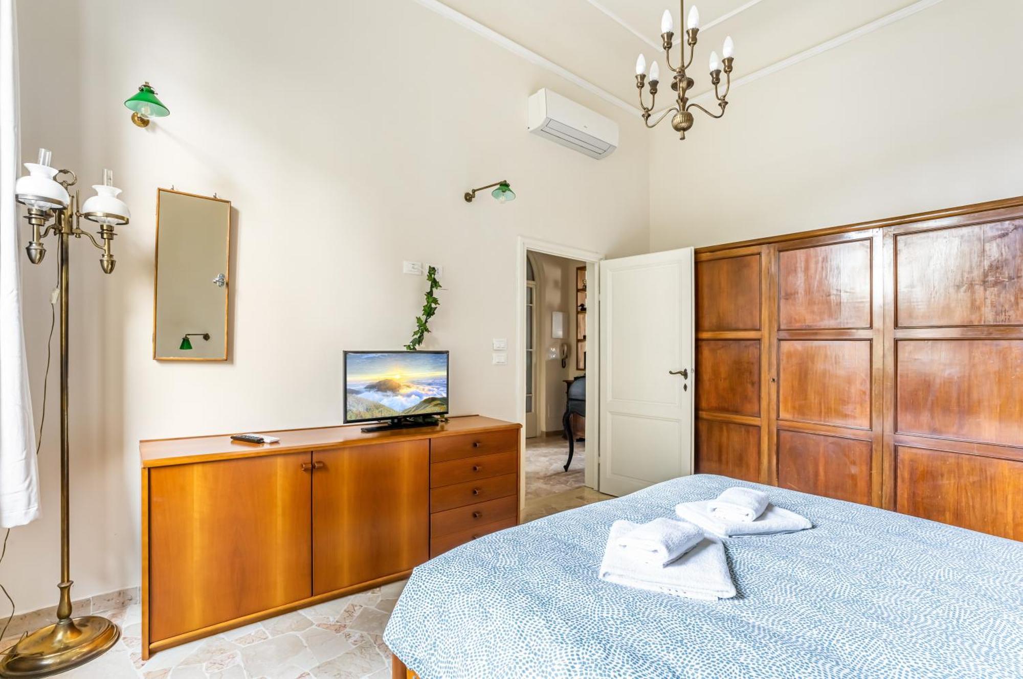 Bright Apartment With Private Garden And Balcony 佛罗伦萨 外观 照片